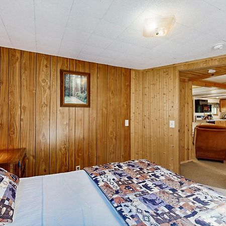 Quaint Lake Escape Eagle River Esterno foto